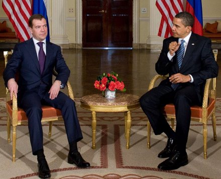 Znaczenie wzrostu. B.Obama i D.Miedwiediew. AFP