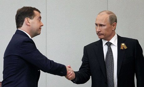 Znaczenie wzrostu. D.Miedwiediew i V.Putin