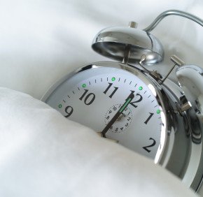 jak spac, by obudzic sie pelnym energii